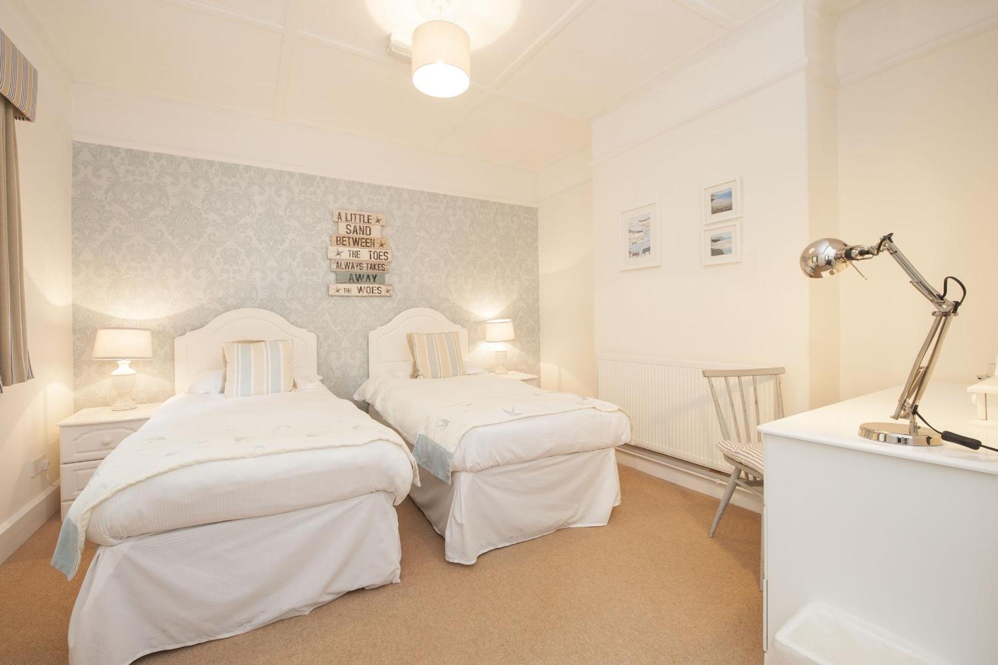 The Fishbourne Bed & Breakfast Fishbourne  Стая снимка